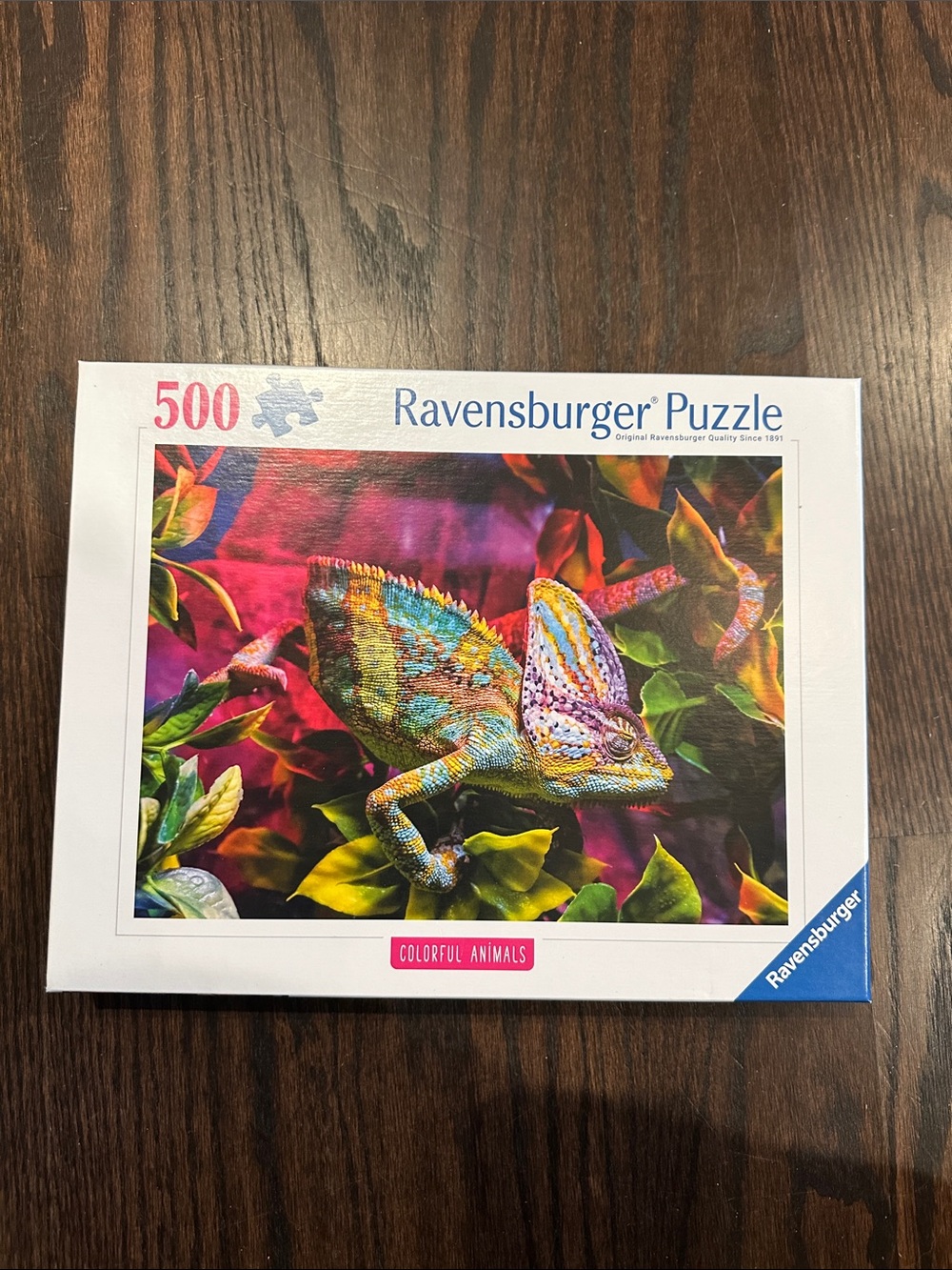 Ravensburger Vibrant Chameleon Puzzle - Pink, Purple, Green, Yellow, Blue